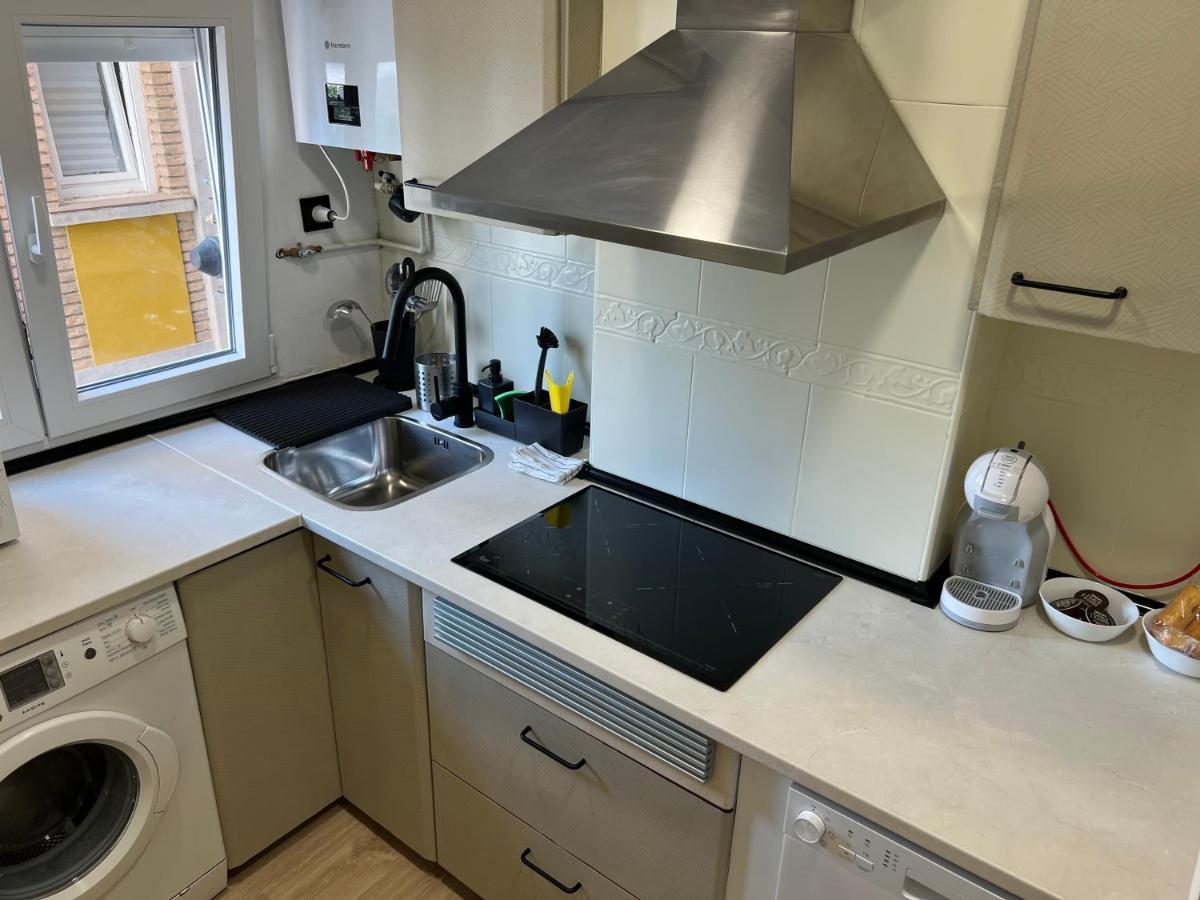 Apartamentos Garnacha 2 Totalmente Reformado Zaragoza Exteriör bild